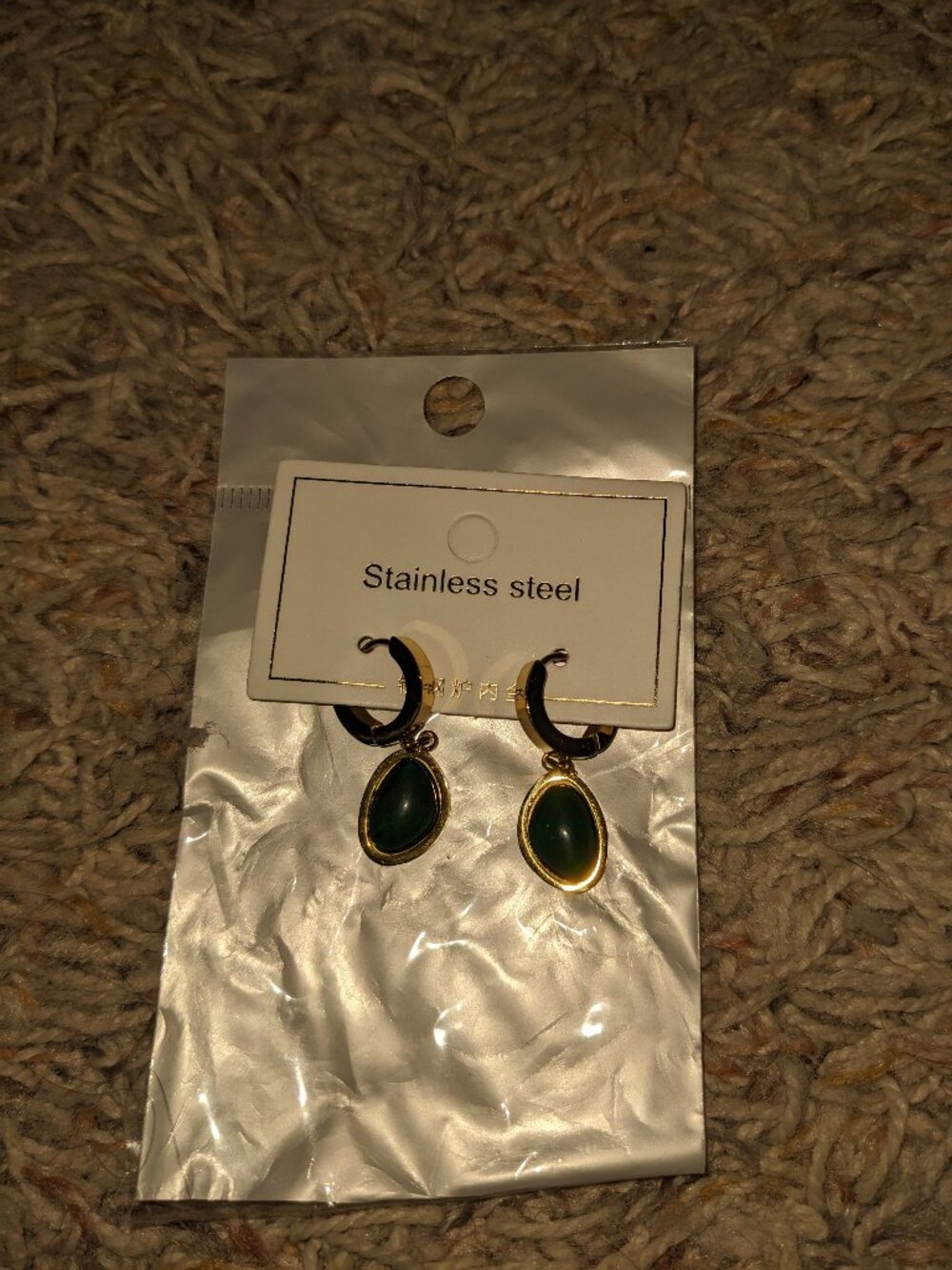 Black & Gold Dangly Earrings NWT